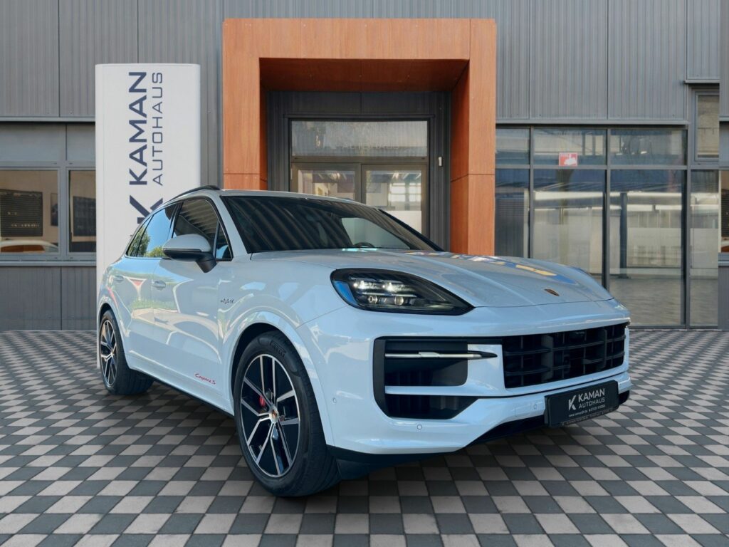 PORSCHE Cayenne S E-Hyb Sport Design PDCC Nightvision 3