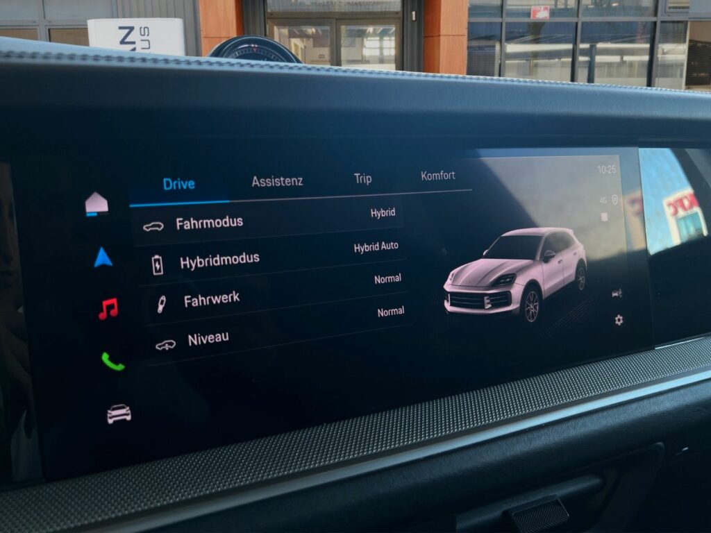 PORSCHE Cayenne S E-Hyb Sport Design PDCC Nightvision 11