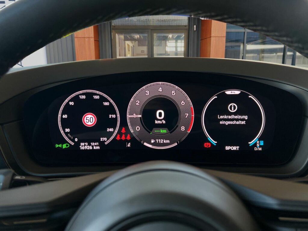 PORSCHE Cayenne Coupe E-Hyb 18Wege Hinterachsl. HeadUp 10