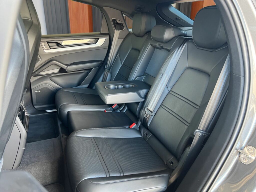 PORSCHE Cayenne Coupe E-Hyb 18Wege Hinterachsl. HeadUp 19