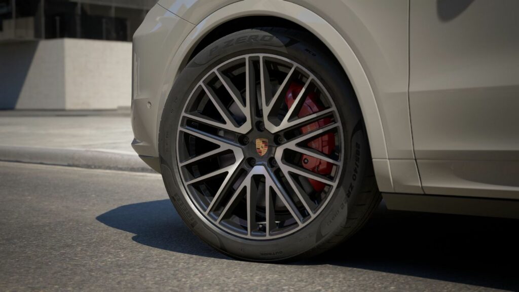 PORSCHE Cayenne S E-Hyb Sport Design 22"Turbo Massage 3