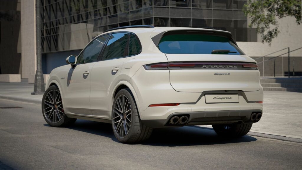 PORSCHE Cayenne S E-Hyb Sport Design 22"Turbo Massage 5