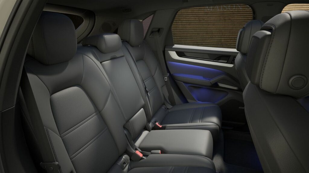 PORSCHE Cayenne S E-Hyb Sport Design 22"Turbo Massage 11