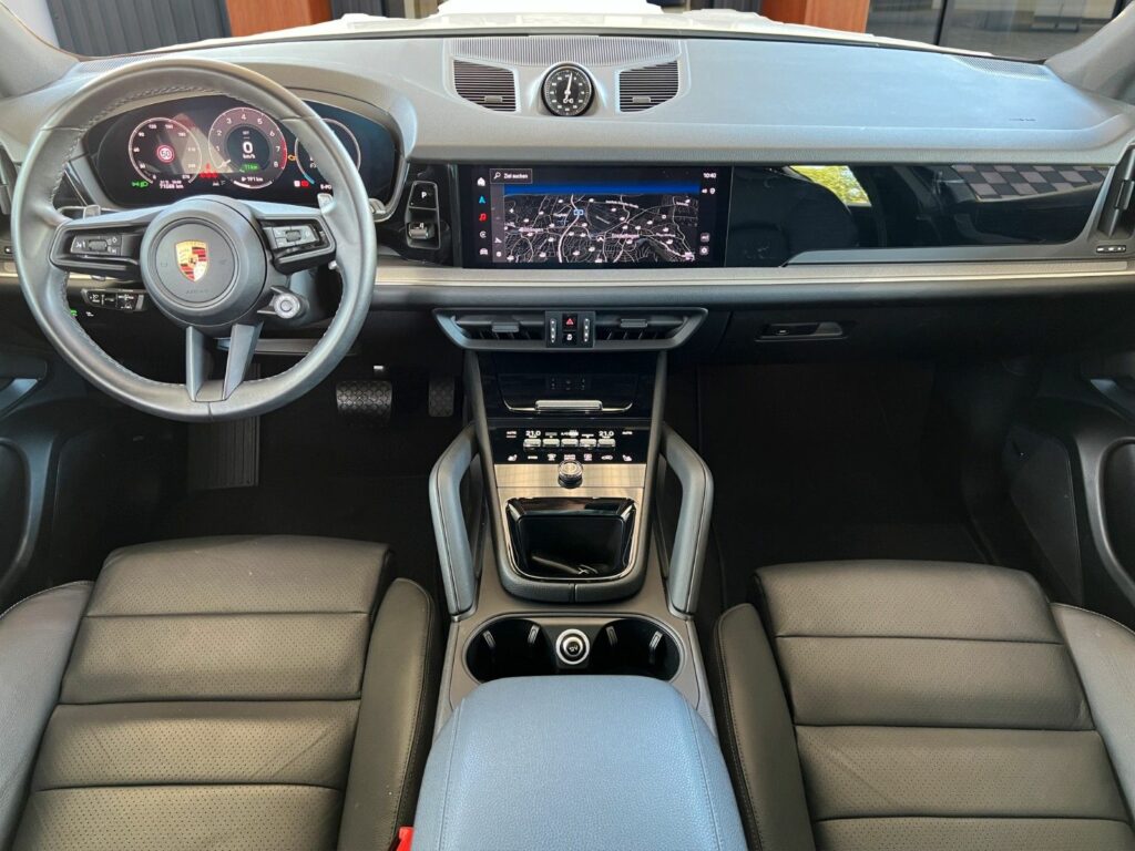 PORSCHE Cayenne E-Hyb Panorama 360K ACC 21"Alu 7