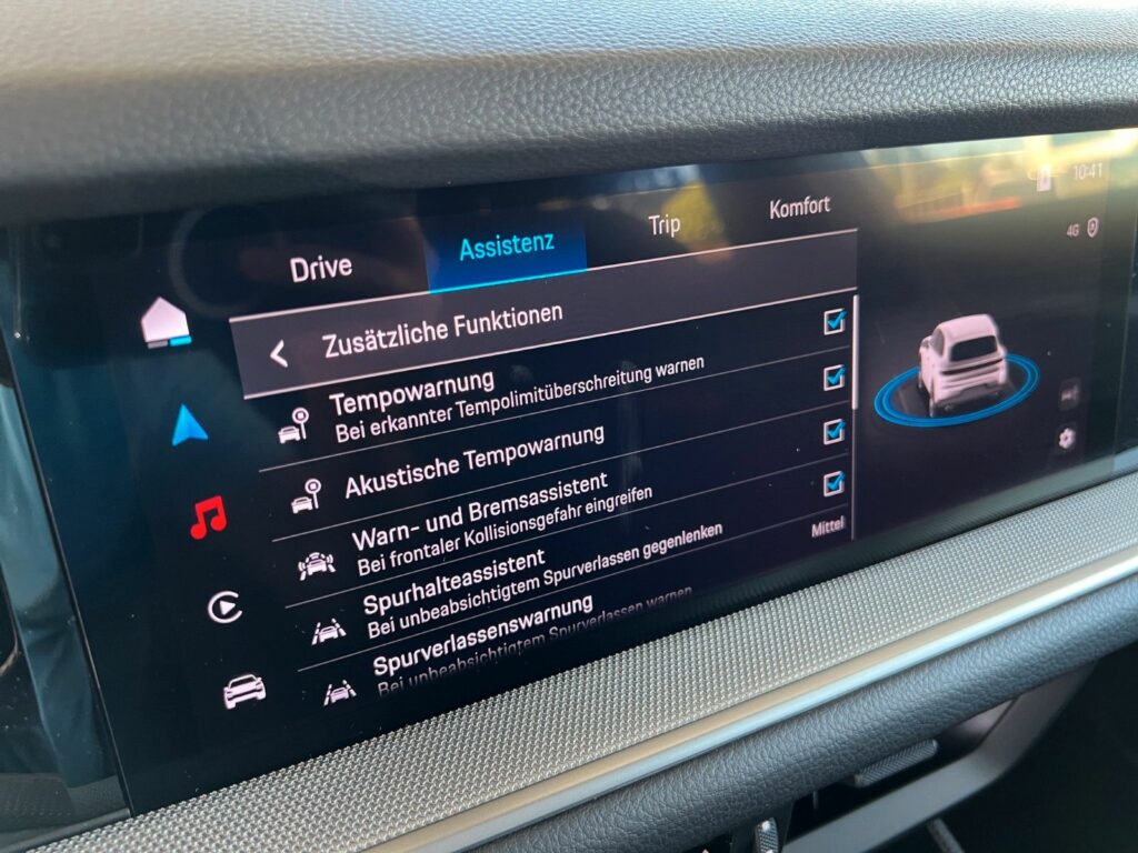 PORSCHE Cayenne E-Hyb Panorama 360K ACC 21"Alu 12