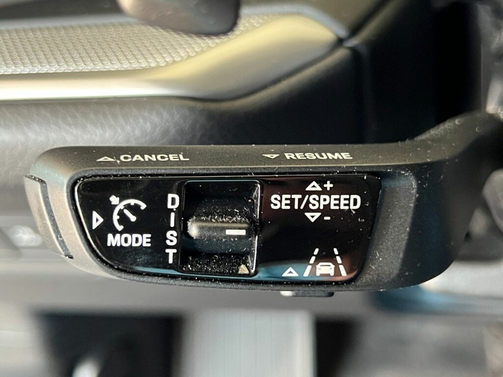 PORSCHE Cayenne E-Hyb Panorama 360K ACC 21"Alu 15