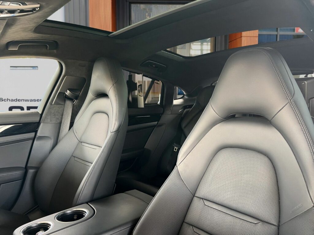 PORSCHE Panamera Turbo S E-Hyb. 100% Vollausstattung! 4