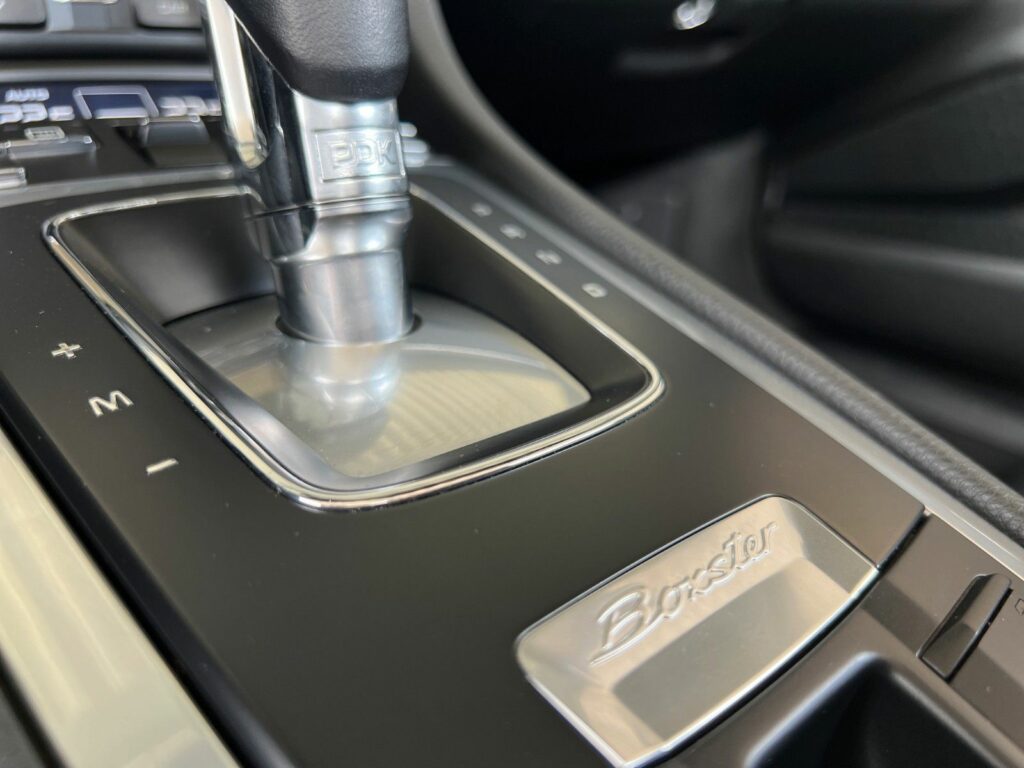 PORSCHE Boxster 981 PDK Black Edition SAGA Approved 16