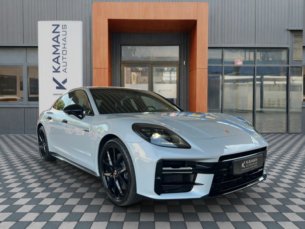 PORSCHE Panamera 4 E-Hyb Sport Design Sportabgas 21 Alu 3